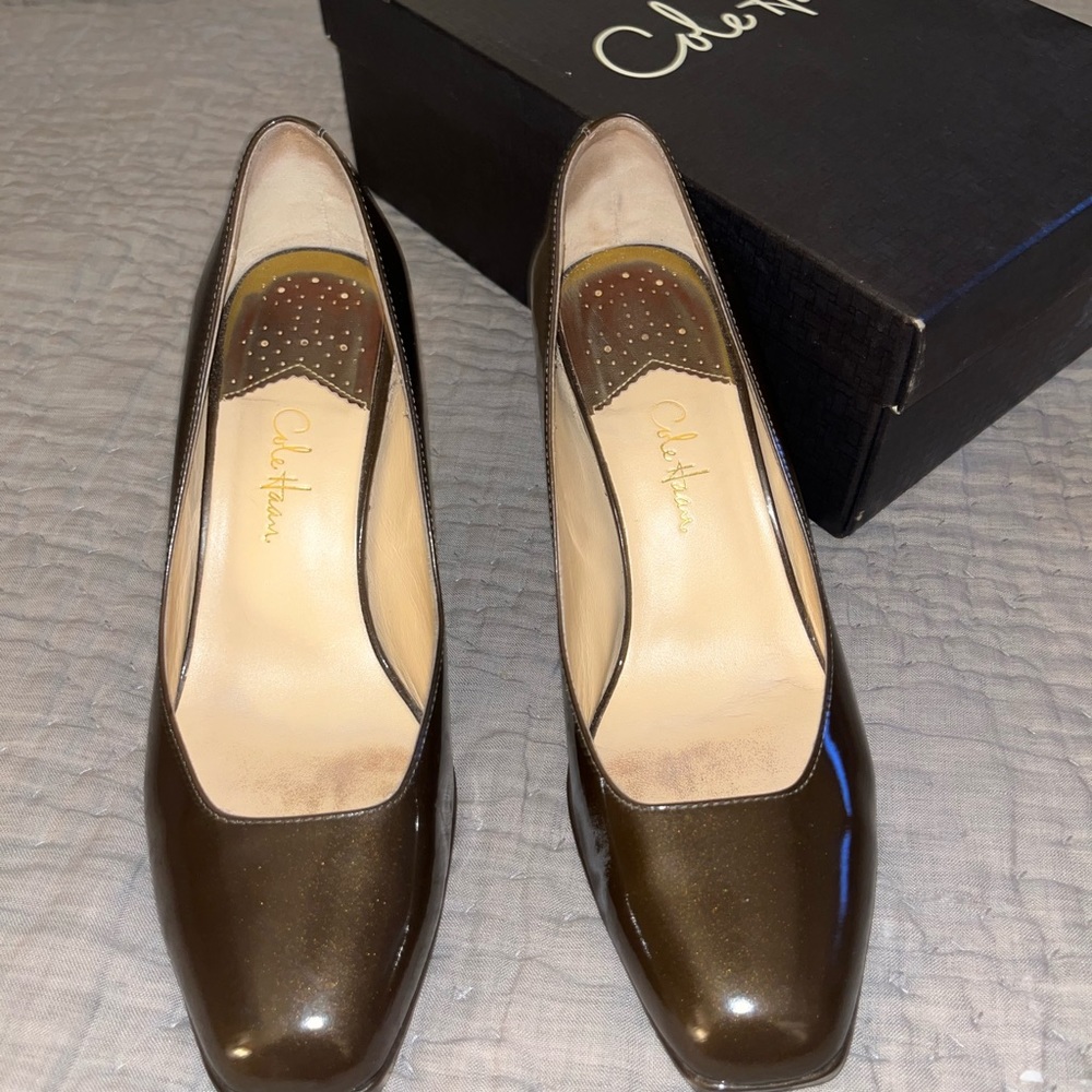 Cole Haan Mid Air Pump, brown paten leather size 7.5B